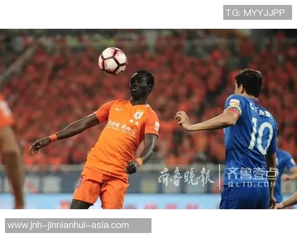 昆山足球甲级联赛新篇章开启球迷热情高涨助力球队崛起 昆山足球甲级联赛新篇章开启球迷热情高涨助力球队崛起